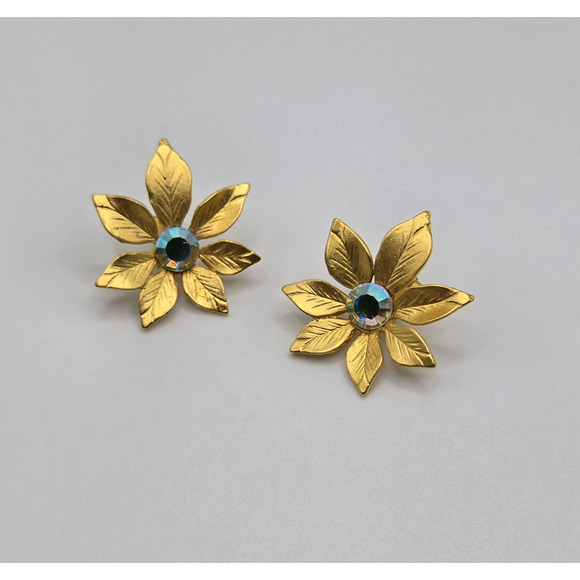 Vintage Flower Earrings Goldtone Clip Ons Classic Midcentury AB Rhinestone Twee - Picture 4 of 11